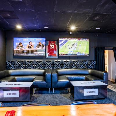 Booths, couchs, armchairs.