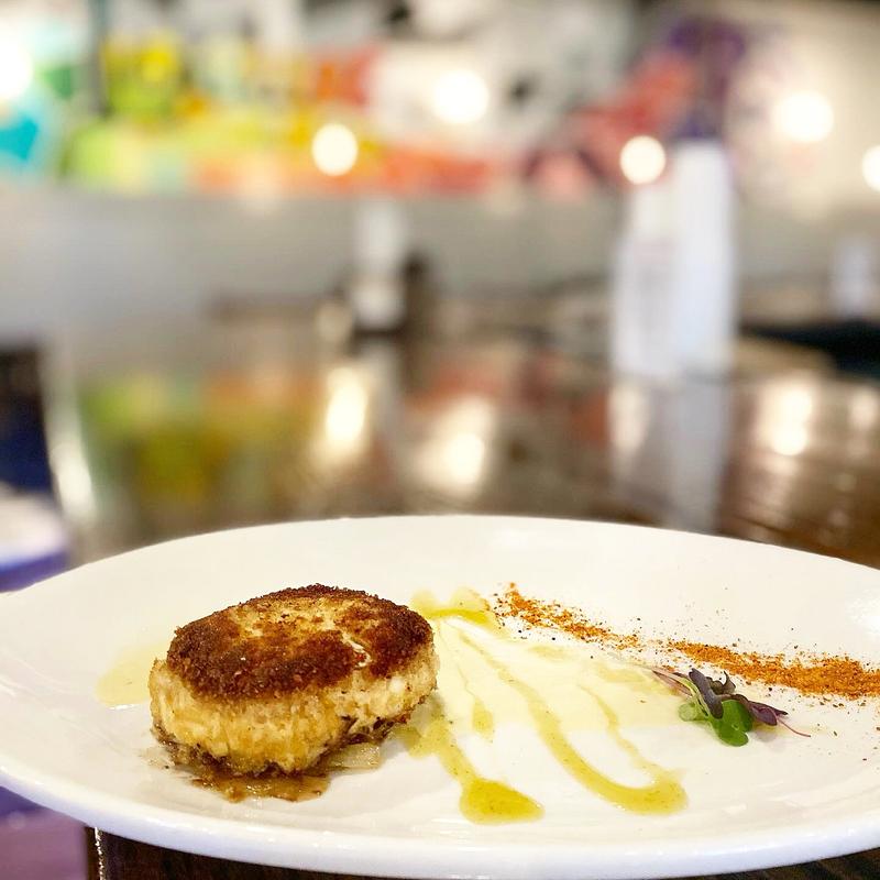 Individual Maryland Style Crab Cake Dinner photo