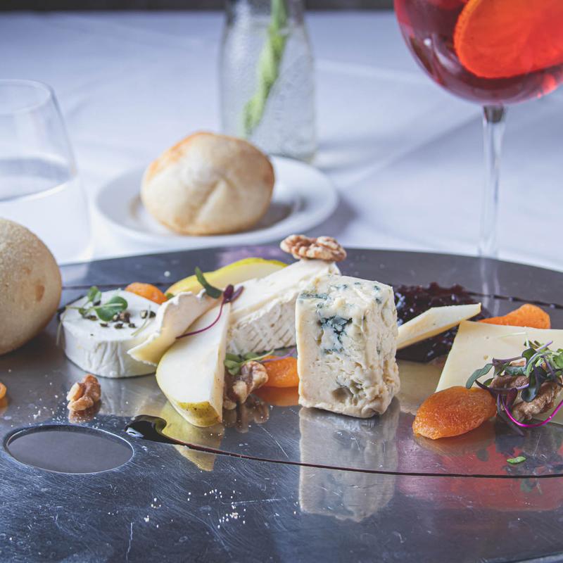 Assortiment De Fromages photo