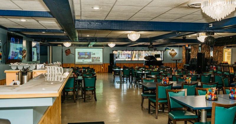 Interior, wide view, dining area