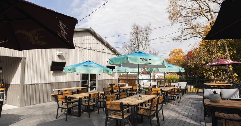 Exterior, patio, tables and chairs