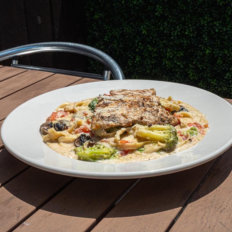 Frederick’s Alfredo photo
