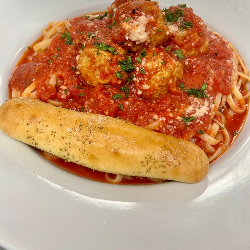 Pasta Marinara w/Meatballs photo