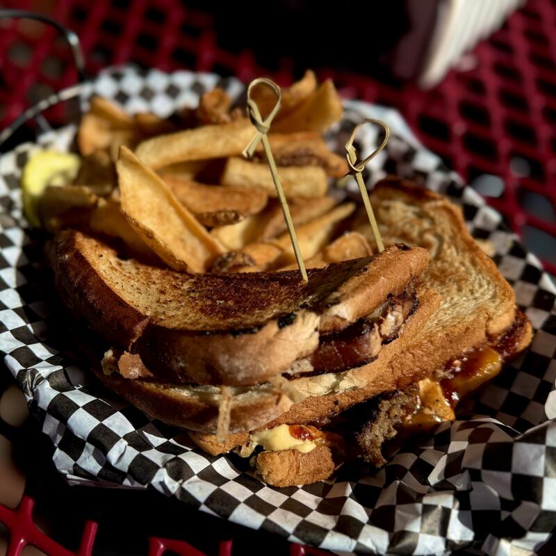Meatloaf Sandwich photo
