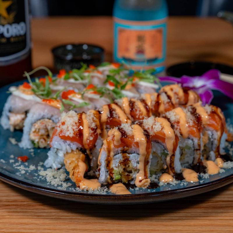 menu item 15 of 31, Salmon Crunch Roll