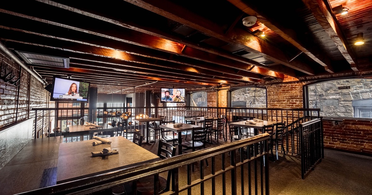 Restaurant dining area