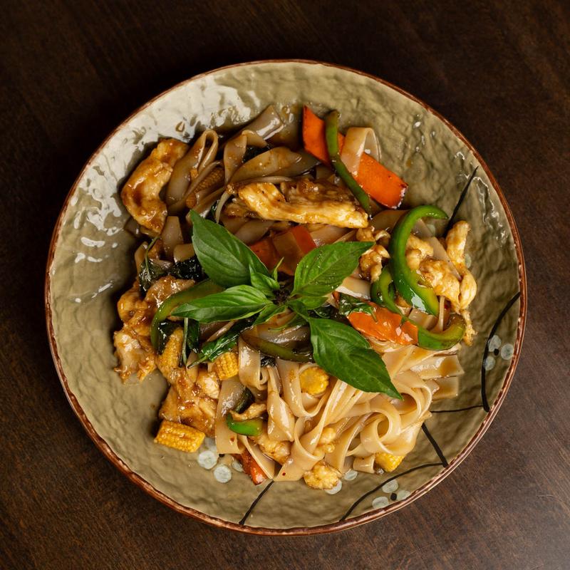 Drunken Noodle photo