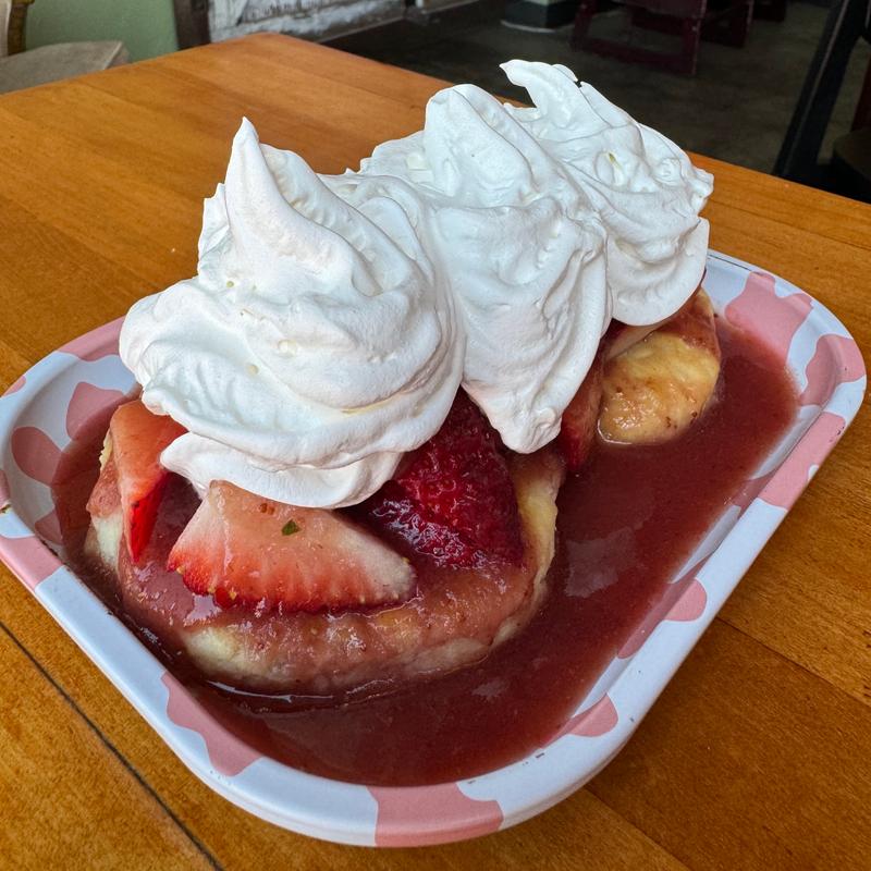 Strawberry Biscuits Shortcake photo