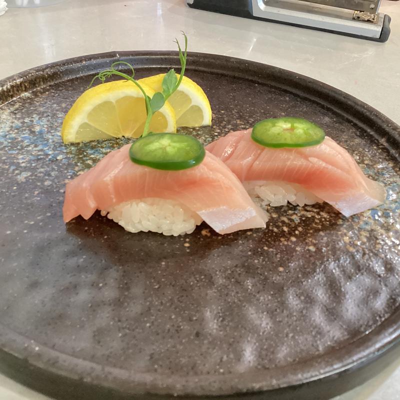 menu item 18 of 155, Premium Yellowtail (Hon Hamachi)*