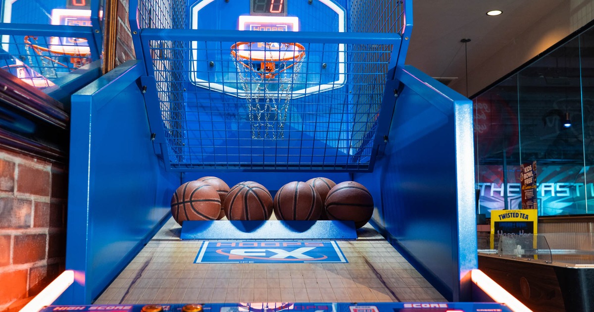 Indoor basketball arcade