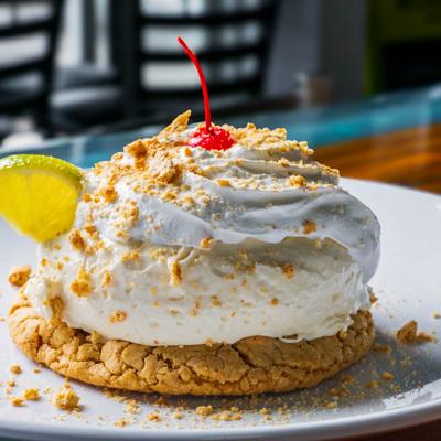 Key lime cheesecake graham cracker cookie dessert.