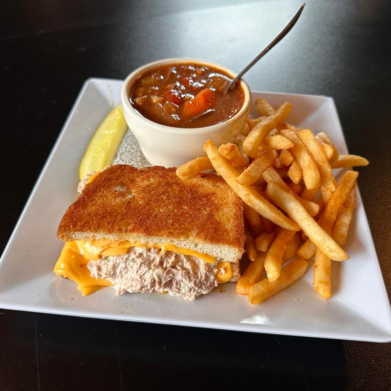 1/2 Sandwich and Soup photo