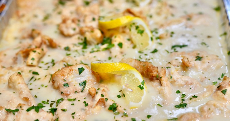 Creamy lemon chicken pasta, close up