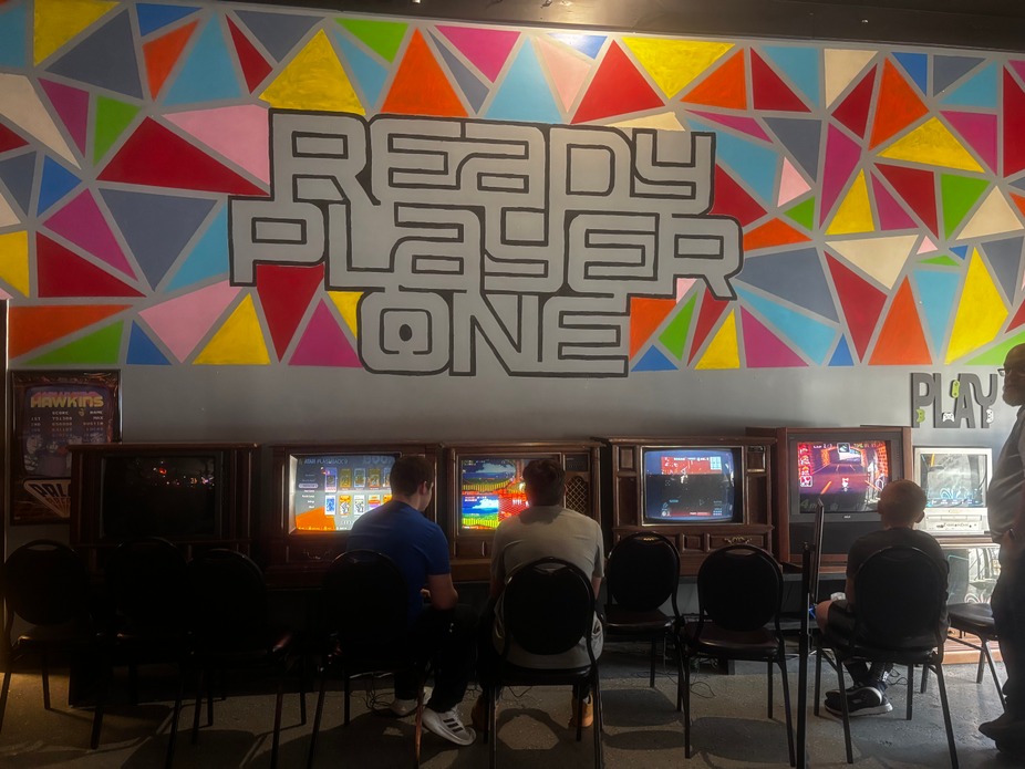 Girls Burritos Food Truck at Retro Social Free Play Arcade in Frankfort event photo