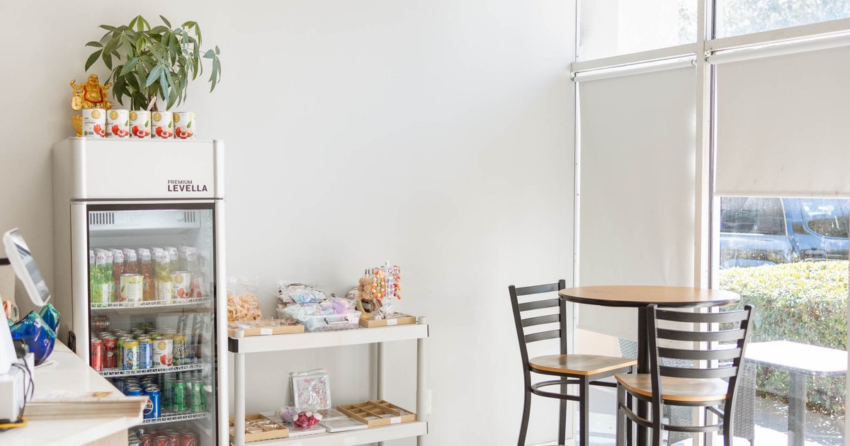 Interior, tables and chairs