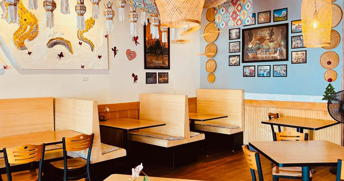 Interior, tables and booths ready for guests