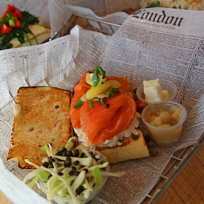 Vegetables and cheese sandwich