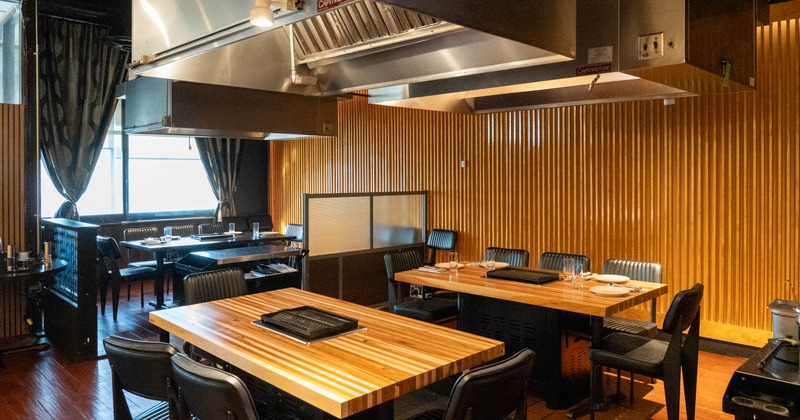 Interior, tables and seats