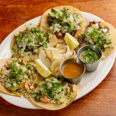 Street tacos plate.