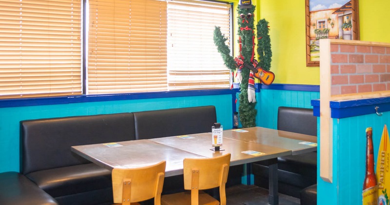 Interior, table in the corner