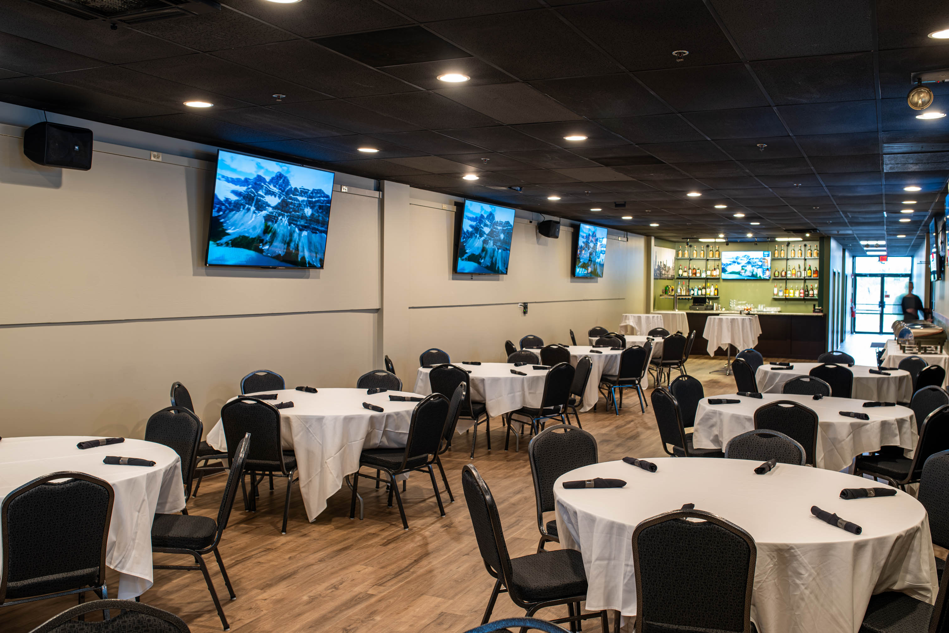 Banquet Room Picture