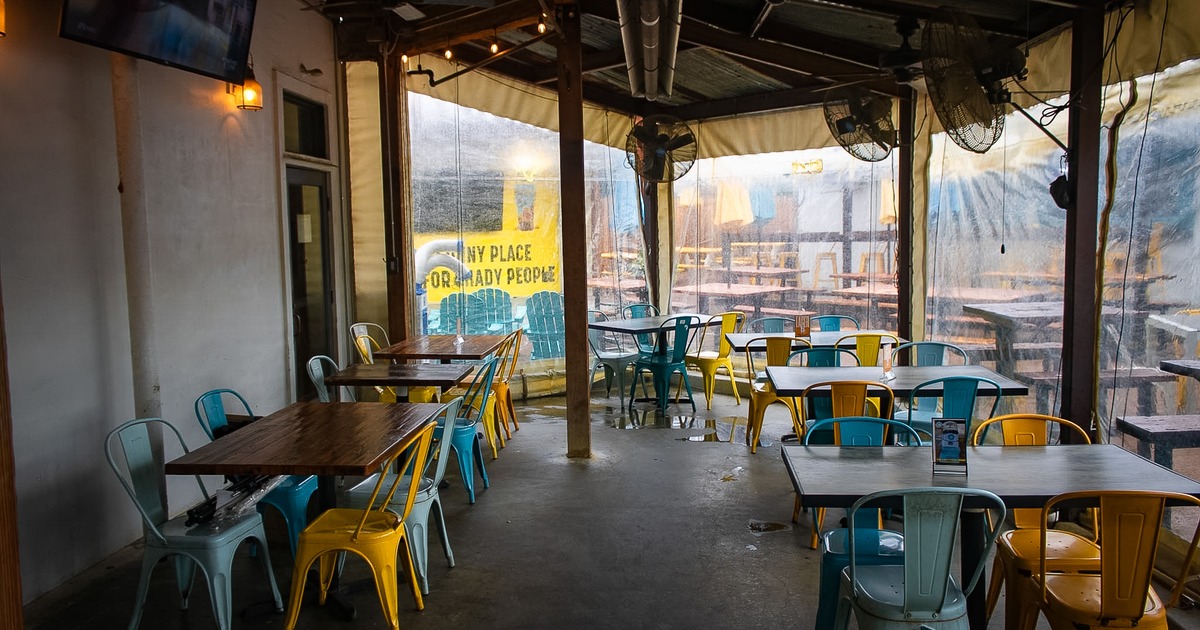 Covered patio, seating area