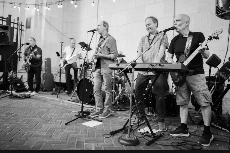 Summer Concert Series - Mixerhead event photo