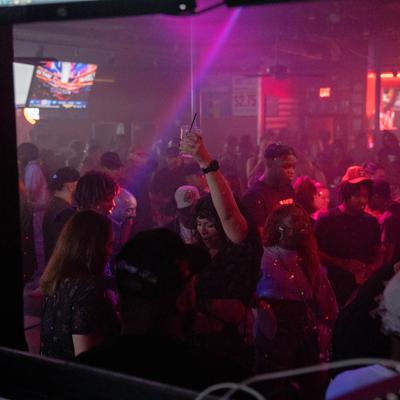 Large crowd dancing.