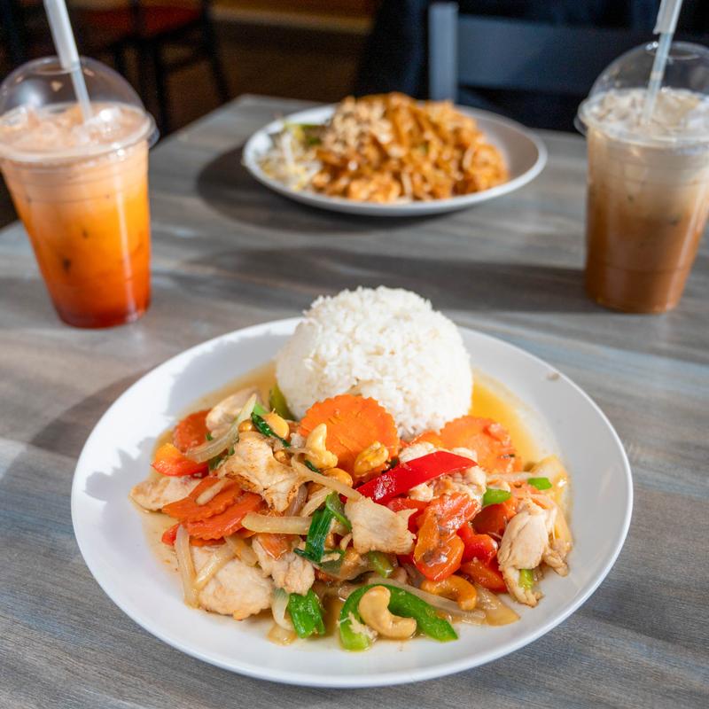 menu item 5 of 13, Cashew Chicken (GFO)