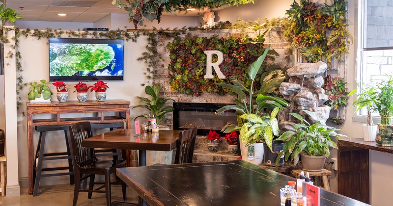 Interior, bar, round table, tv above