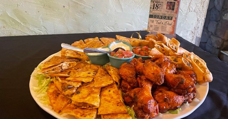 A large sampler plate