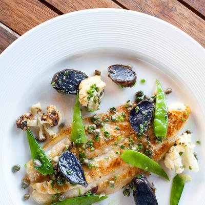 Grilled meat with vegetables and spices