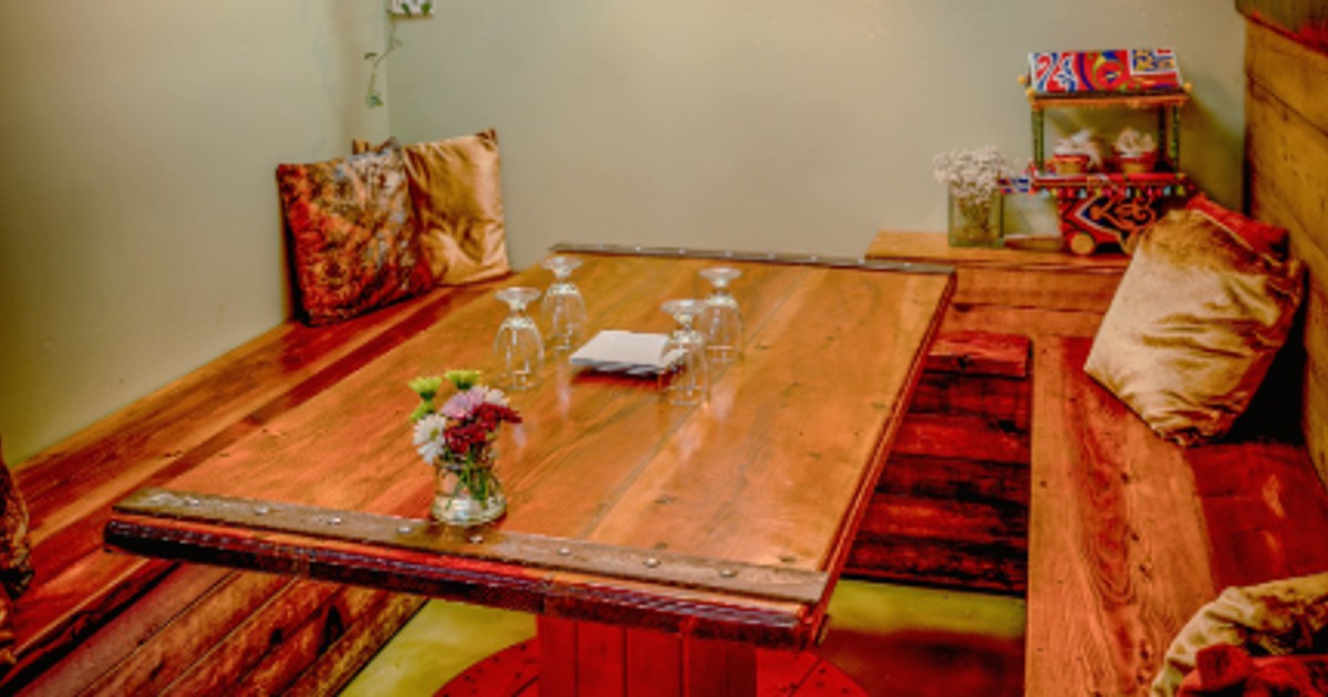 back table with bench seats