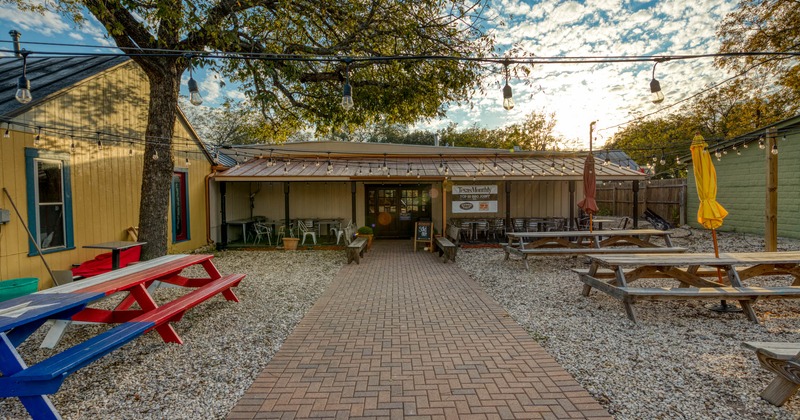 Exterior, seating space