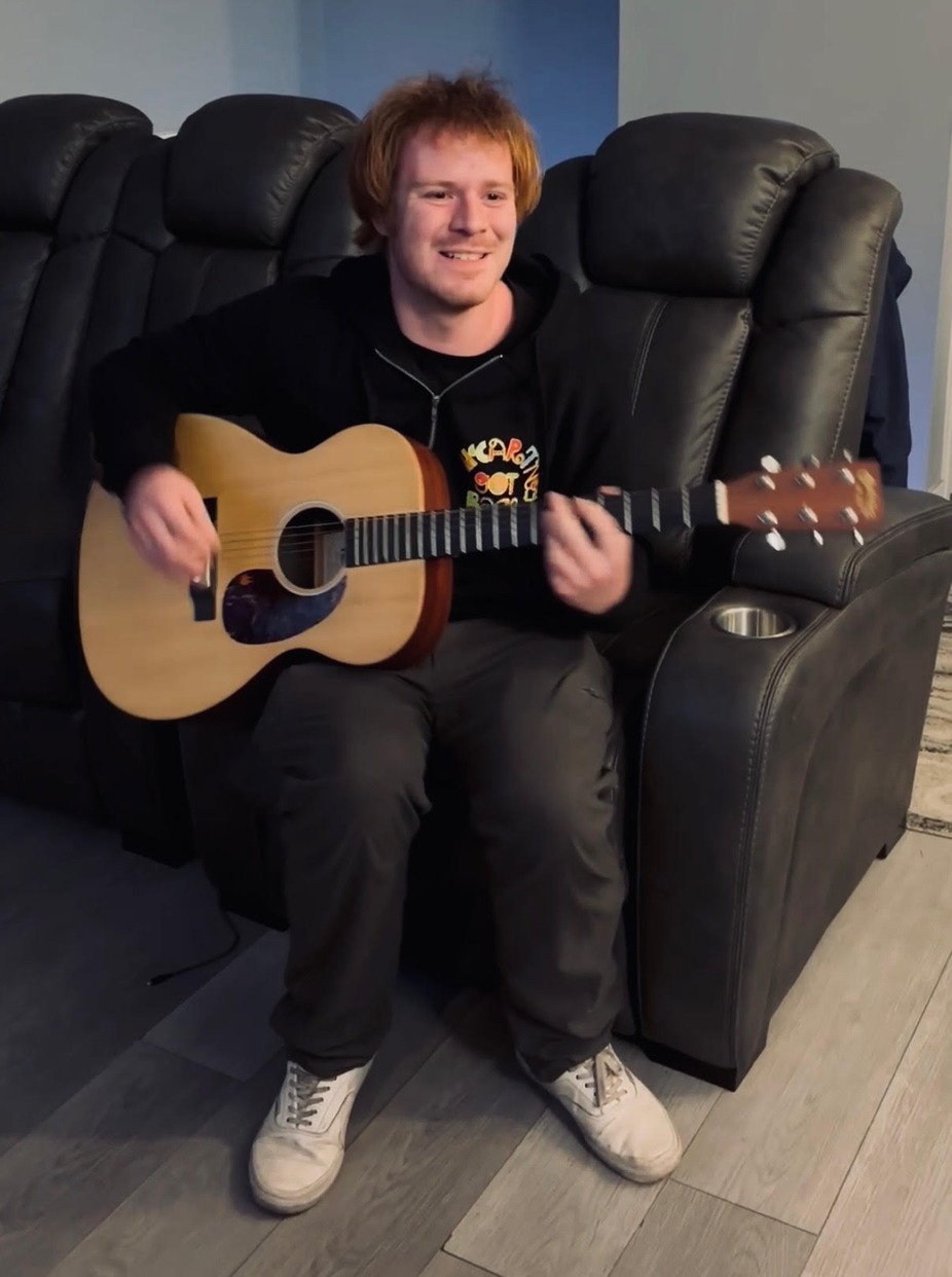 Live with Hunter Carnelll event photo