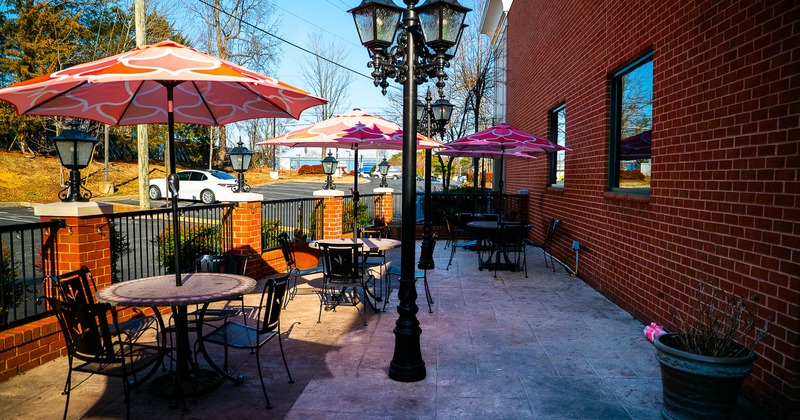 Exterior, seating area