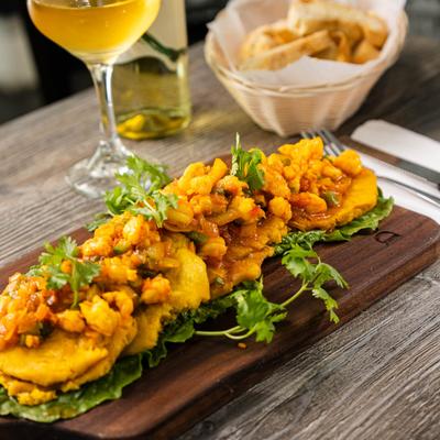 Tostones Reyenos with Shrimps.