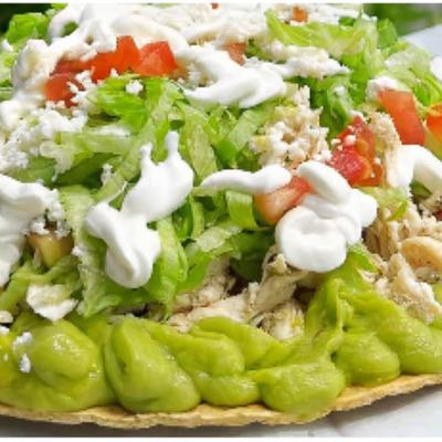 Tostada Siberia, close-up.