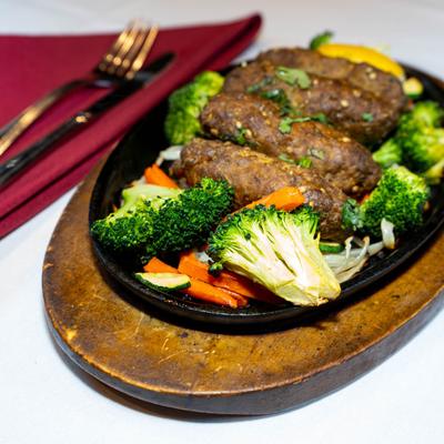 Tandoori-cooked ground lamb with Indian spices, served with broccoli