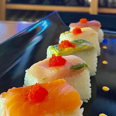 Somo Press sushi plate