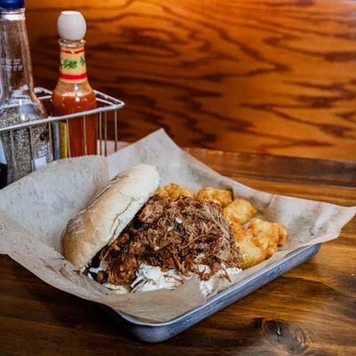 Pulled pork sandwich