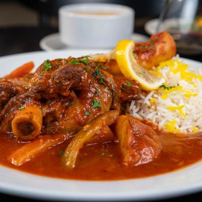 Lamb shank in tomato sauce.