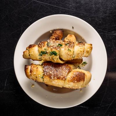 Garlic knots.