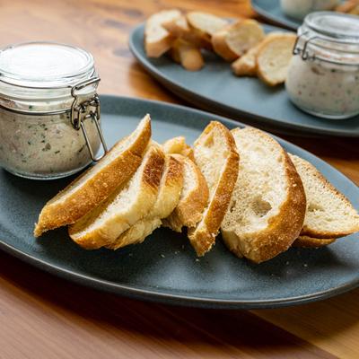 Salmon rillette meals.