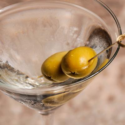 martini with olives