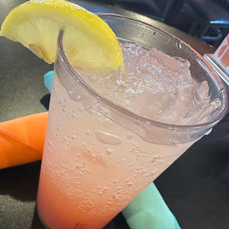 Blood Orange Spritzerer photo