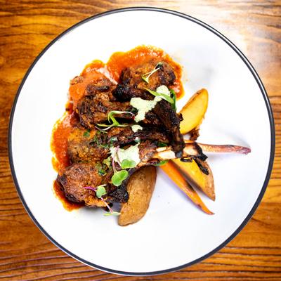 Lamb chops, top view.