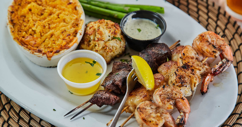 Grilled meat and dips
