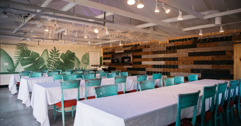 Restaurant van, exterior