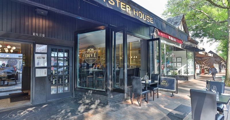 Exterior, tables and chairs